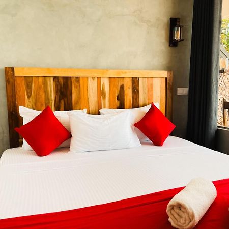 Coral Beach Hotel Mirissa Dış mekan fotoğraf