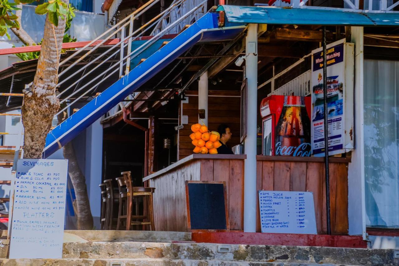 Coral Beach Hotel Mirissa Dış mekan fotoğraf