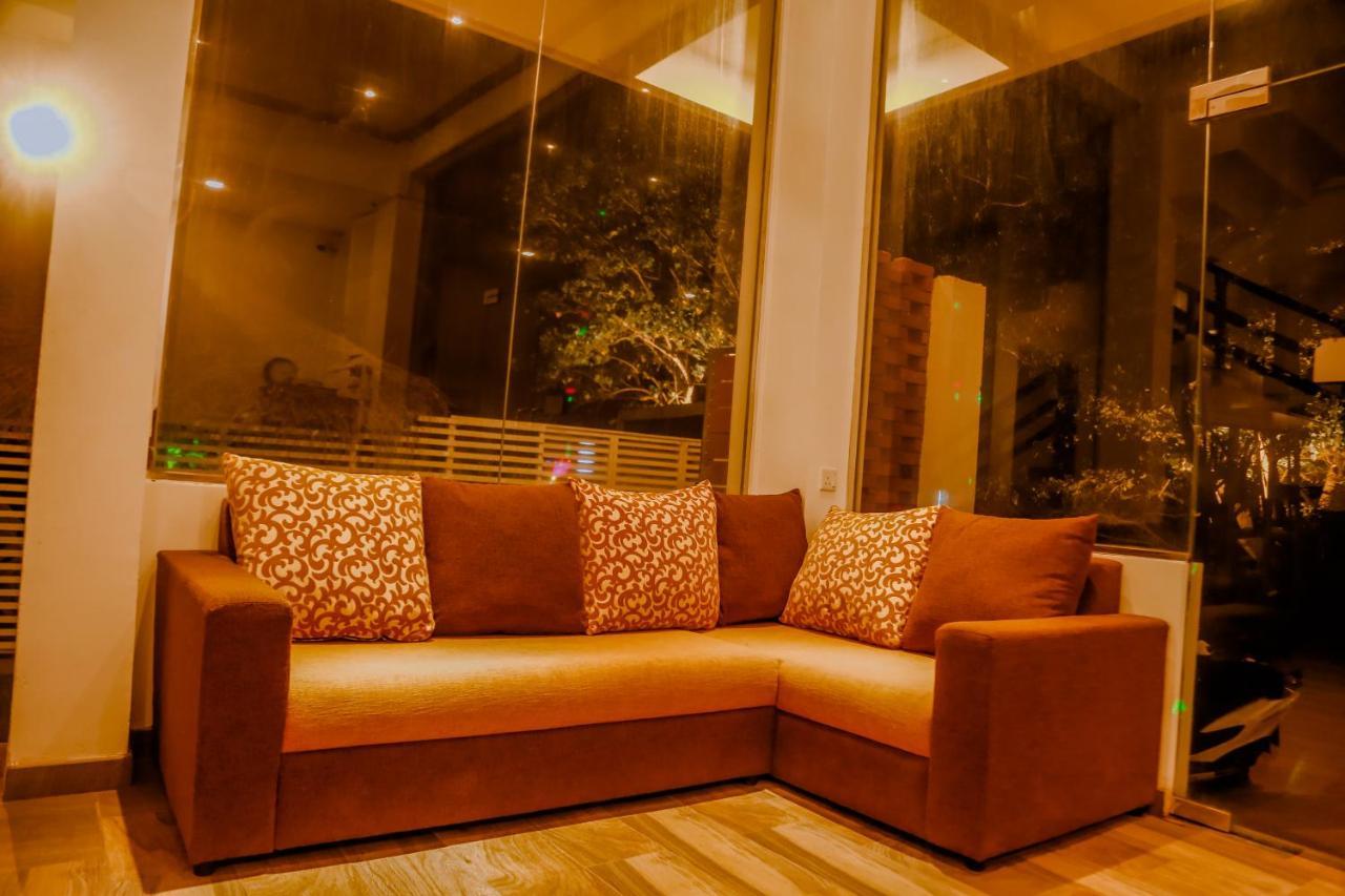 Coral Beach Hotel Mirissa Dış mekan fotoğraf