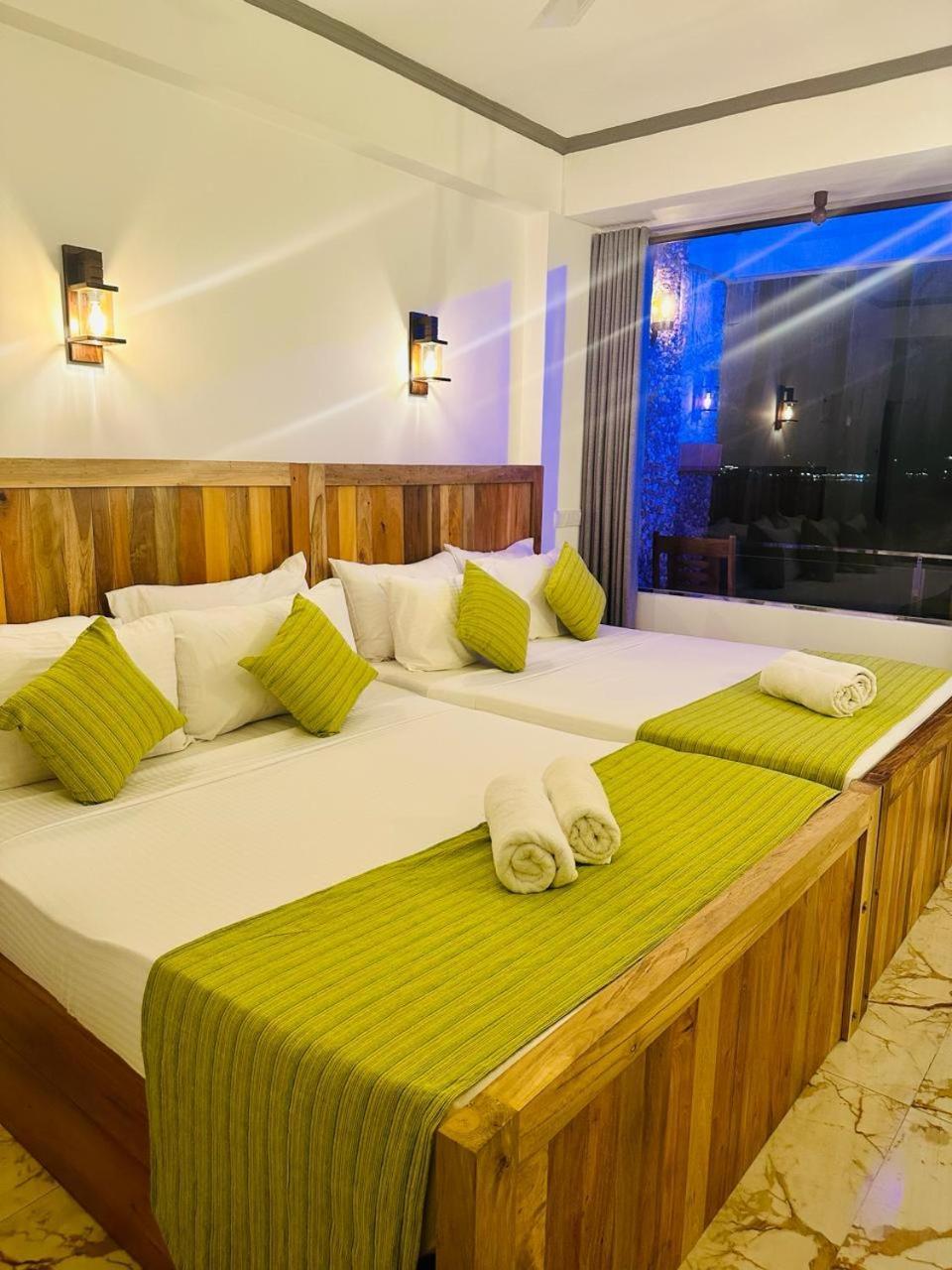 Coral Beach Hotel Mirissa Dış mekan fotoğraf