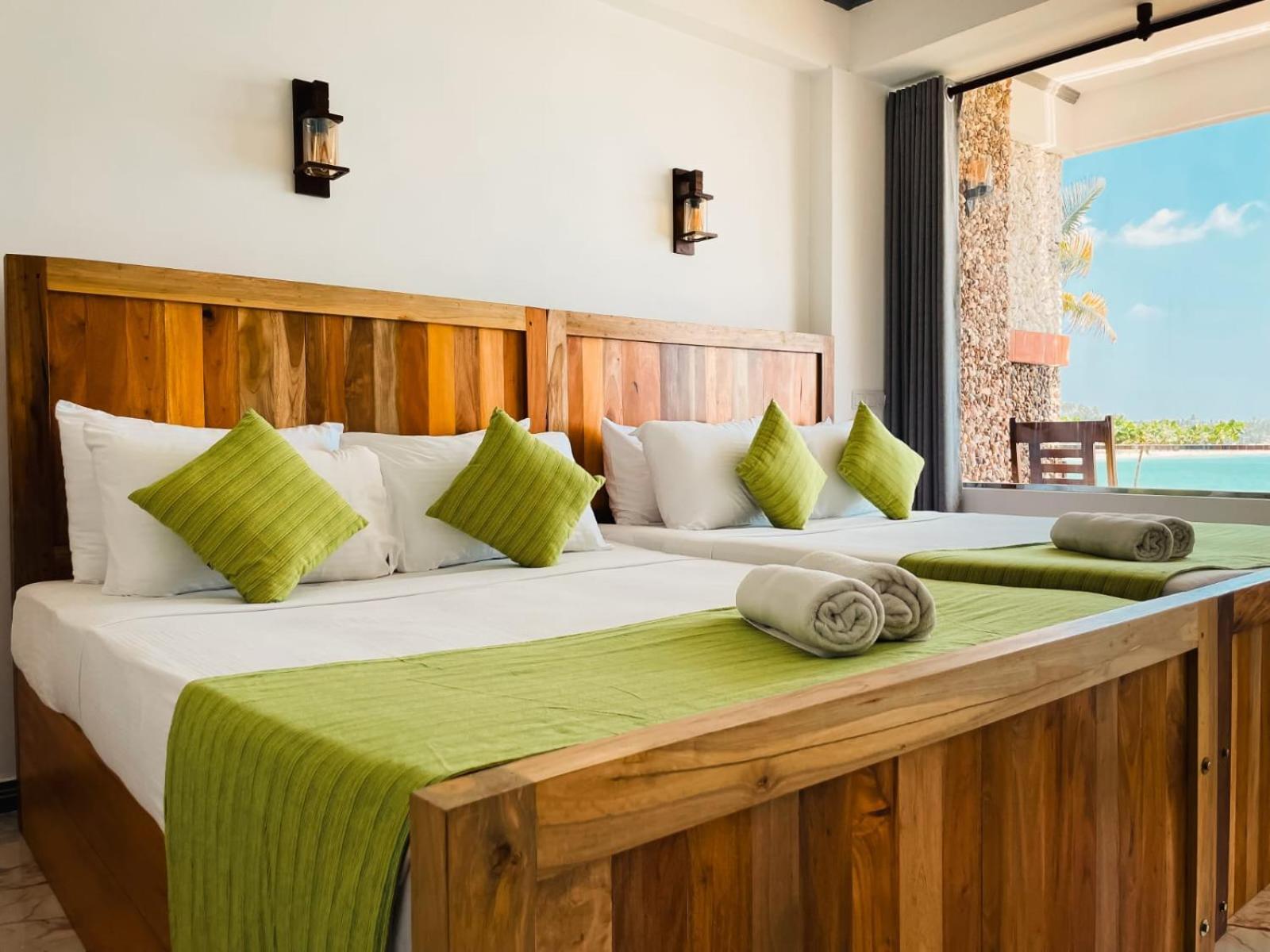 Coral Beach Hotel Mirissa Dış mekan fotoğraf