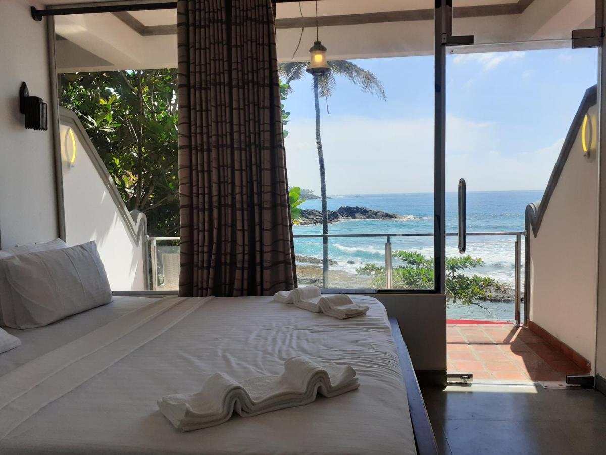 Coral Beach Hotel Mirissa Dış mekan fotoğraf